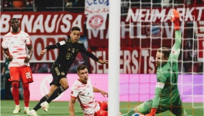  德布劳内伤愈复出传射建功  