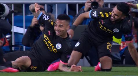  曼城七连胜登顶，德布劳内传射建功  